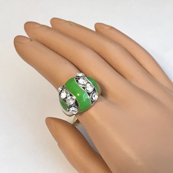 Vintage Green Enamel Cocktail Ring Silver Plated Crystal Rhinestone Size 8 Boho - Picture 3 of 10